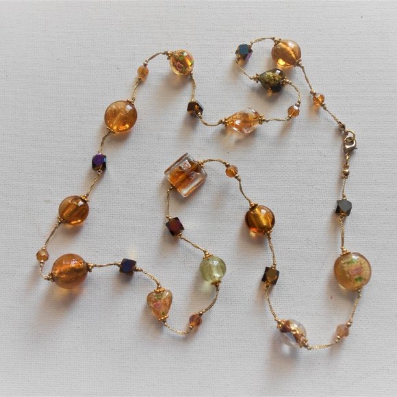 Glass Flower Beaded Necklace - Picture 4 of 6